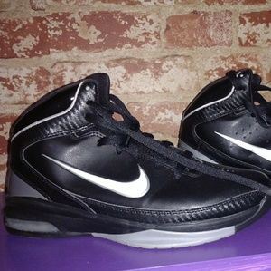 Women's Nike basketball shoes